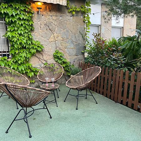 Casa familiar con piscina Pallejá Esterno foto