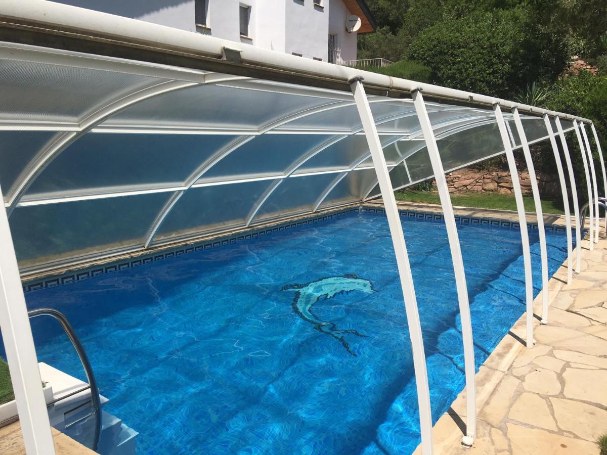 Casa familiar con piscina Pallejá Esterno foto
