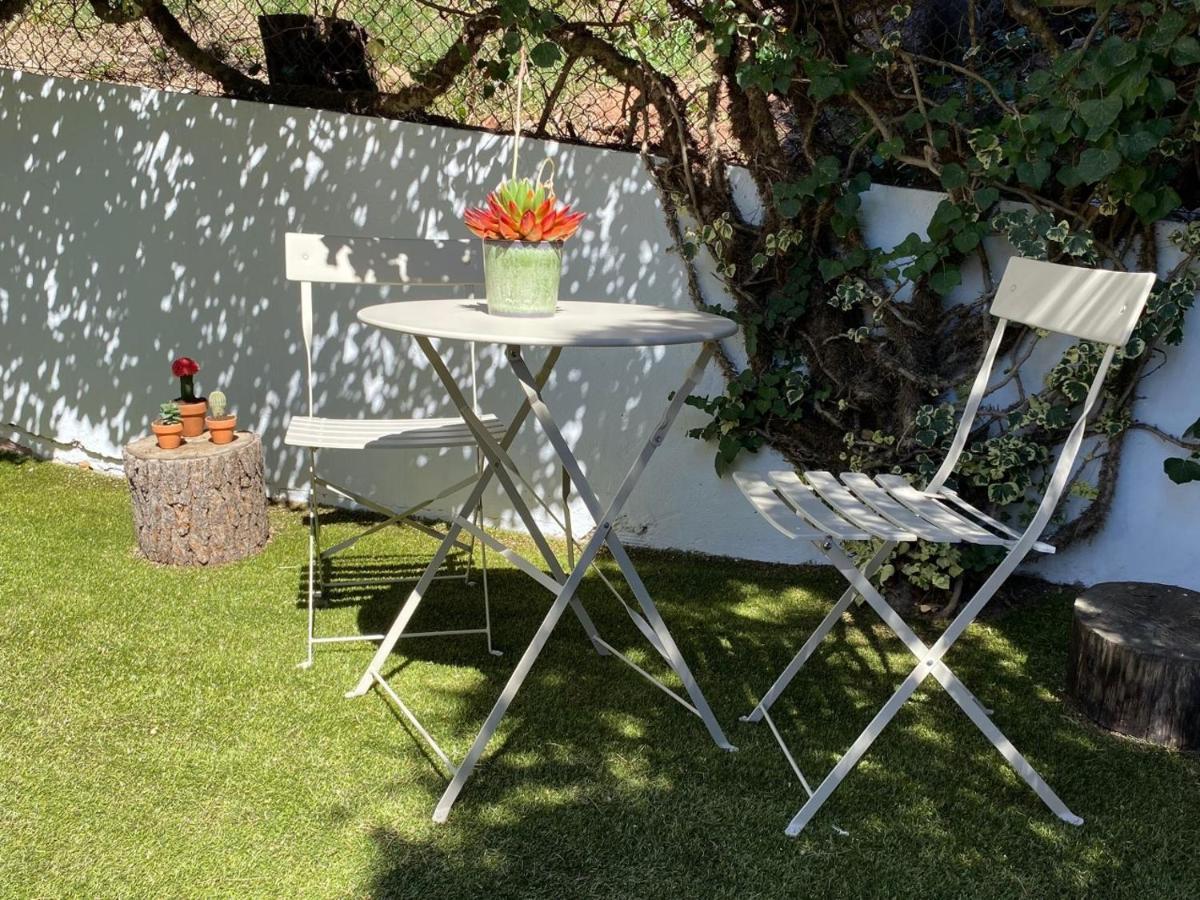 Casa familiar con piscina Pallejá Esterno foto